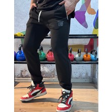 Erkek Siyah Slim Fit Jogger Eşofman Altı