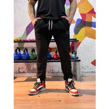 Erkek Siyah Slim Fit Jogger Eşofman Altı