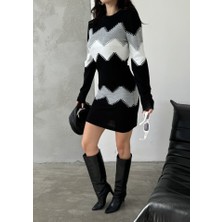 Deridün Yıldız Shoes Kadın Uzun Kollu Zigzag Desen Triko Elbise