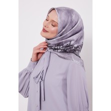 Gümüş Kenar Benekli Twill Ipek Eşarp