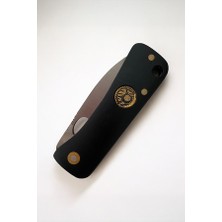 Tanto Bushcraft Kam J10 Siyah Çakı – 4116 Çelik, Mikarta Sap, Vaketa Deri Kılıf, Kolye Tipi Kamp ve Av Çakısı