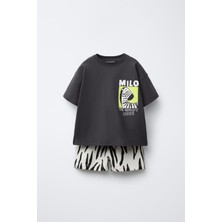 Erkek Çocuk Pamuklu Siyah Zebra Baskılı T-Shirt ve Şort Takım - Eğlenceli Yazlık