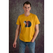 Staring Woman Erkek Baskılı T-Shirt