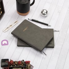 13X21 cm Füme Deri Sert Kapak Noktalı Tarihsiz Dikişli Defter