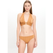 Kadın Ten Rengi Simli Büyük Üçgen Bikini Takımı 25SW040ST