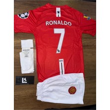 Cristiano Roanldo Moscow 2008  Beyaz Şortlu Çocuk  Taraftar  Forma Takımı 4'lü Set Çorap +Bileklik Hediyeli