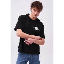 Erkek Önü ve Arkası Never Baskılı Kapüşonlu T-Shirt