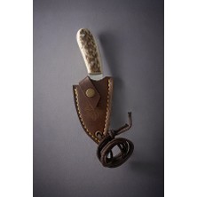 Tanto Bushcraft Boyun Bıçağı – 4116 Çelik, Geyik Boynuzu Sap, El Yapımı Deri Kılıf, 13.5 cm