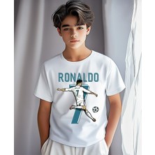 Beyaz Erkek Çocuk Tişört - Cristiano Ronaldo 7 Baskılı T-Shirt - %95 Pamuk %5 Elastan - Kısa Kollu - Yazlık Unisex Spor Futbolcu Tişört