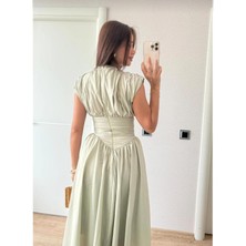 Drapeli Geniş Çan Etek Beli Büzgü Tasarım Kısa Kollu Bele Oturan Pinterest Şık Muadil Midi Elbise