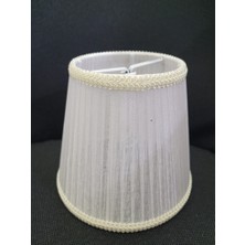 Beyaz Aplik Lamba Şapkası 12,5cm Yükseklik 14CM Çap Krem Işlemeli 1 Adet