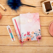 13,5X20 cm Çiçekli Sert Kapak Noktalı Tarihsiz Dikişli Defter