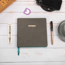 16,5X16,5 cm Füme Yumuşak Deri Kapak Noktalı Tarihsiz Dikişli Defter