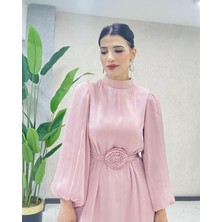 Gül Kemerli Elbise