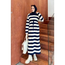 Bebe Yaka Detaylı Çizgili Triko Elbise Lacivert