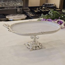 Metal Çerçeveli Döküm Ayaklı Oval Porselen Servis Tabağı 30X16 cm Gümüş