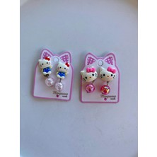 Kız Çocuk Hello Kitty Figürlü Arkası Sıkıştırmalı Delik Olmayan Kulaklar Için Boncuklu Küpe (2 Çift)