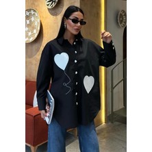 Arben Boutique Kalp Nakışlı ve Düğme Detaylı Oversize Gömlek 3430
