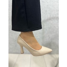 Krem Kadeh Topuk Stiletto