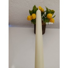Qosrix 4'lü Açık Krem Şamdan Soya Mumu Soya Doğal Pudra Kokulu Uzun Çubuk Konik Mum Dekoratif