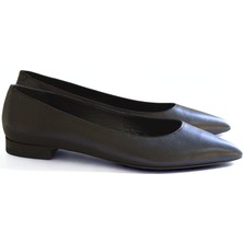 Siyah Hakiki Deri Sivri Burun Şık ve Rahat Günlük Babet