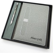 Signator® Codex | N117 Kişiye Özel Defterli Set - Isme Özel Gri Kalem + Isme Özel Gri Defter | Isme Özel Kutusunda Hediyelik Set