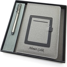 Signator® Codex | N131 Kişiye Özel Defterli Set - Isme Özel Gri Kalem + Isme Özel Gri Defter | Isme Özel Kutusunda Hediyelik Set