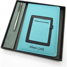 Signator® Codex | N127 Kişiye Özel Defterli Set - Isme Özel Gümüş Kalem + Isme Özel Turkuaz Defter | Isme Özel Kutusunda Hediyelik Set