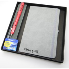 Signator® Codex | N324 Kişiye Özel Defterli Set - Isme Özel Kırmızı Dolma Kalem + Isme Özel Gri Defter + Yedek Kartuş| Isme Özel Kutusunda Hediyelik Set