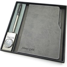 Signator® Codex | N361 Kişiye Özel Defterli Set - Isme Özel Gümüş/siyah Kalem + Isme Özel Gri Defter + Isme Özel Çakmak | Isme Özel Kutusunda Hediyelik Set