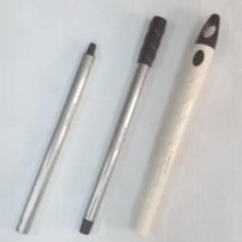 Mediterian Uzun Metal İtici Sap, 105cm, Esnek ve Dayanıklı, Temizlik Kolaylığı