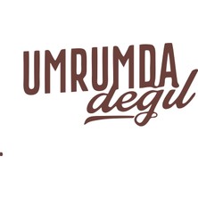 Umrumda Değil Araba Sticker 17X17 cm Kahverengi