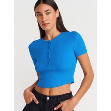 31647 Düğme Detaylı Crop Top-Saks