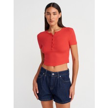 31647 Düğme Detaylı Crop Top-Kırmızı