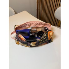 Baby Kangaroo Somon Vintage Kadın Desenli Xl Boy Saç Şekillendirici Çantası – Kapitoneli, Geniş Hacimli, Fermuarlı, Airwrap ve Tüm Cihazlarla Uyumlu Şık Organizer Çanta