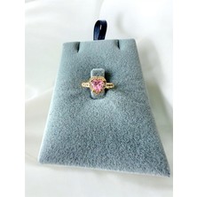 Takıtolia Püraşk Rodyum Kaplı Pembe Zirkon Taşlı 14 Şubat Sevgililer Günü Hediye Kutulu Ayarlanabilir Yüzük