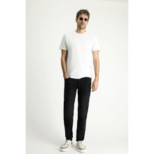 Bisiklet Yaka Slim Fit Dar Kesim Süprem Pamuk Tişört