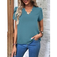 Gökyüzü Moda Kadın Kısa Kollu Lazer V Yakalı Ithal Krep Bluz