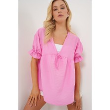 Gökyüzü Moda Önü Bağcıklı Kısa Kol Bluz 962 - Pembe