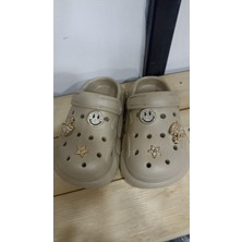 Yeni Sezon Rahat Taban Taşlı Kız Çocuk Bej Renkli Terlik