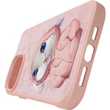 iPhone 15 Pro Uyumlu 3D Kıyafet Tavşan Detaylı Nakış İşlemeli Kabartmalı Fashion Pet Kılıf