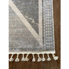 Gri Geometrik Desenli Halı