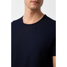 Lacivert Slim Fit Armürlü Bisiklet Yaka Tişört