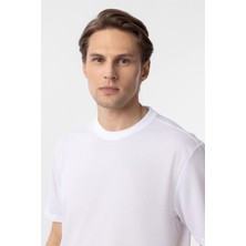 Beyaz Slim Fit Armürlü Bisiklet Yaka Tişört