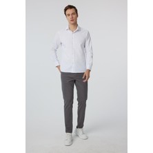 Beyaz Slim Fit Armürlü Klasik Yaka Gömlek