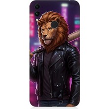 Huawei Honor 8c Uyumlu Gece Şehirde Asi Aslan  Desenli Silikon Kılıf
