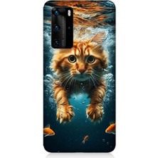 Huawei P40 Pro Uyumlu Suda Yüzen Kedi  Desenli Silikon Kılıf