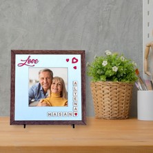 “İsim Yazılabilir Kalpli Aşk Çerçevesi – Sevgiliye El Yapımı Hediye”