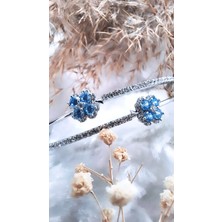 Mavi Zirkon Taşlı Çiçek Figürlü Çelik Bilezik