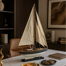 El Yapımı Dekoratif Yelkenli Ahşap Gemi Maket – Ahşap ve Kumaş Detaylı Tasarım (40-60CM)